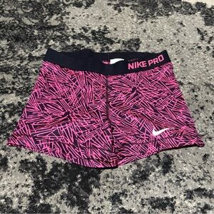 Nike Pro Women's Black and Pink Athletic Shorts